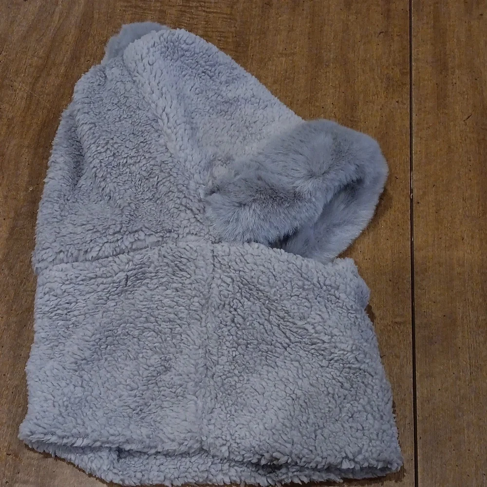 Fuzzy hat, new in package
